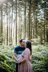 Séance grossesse en forêt