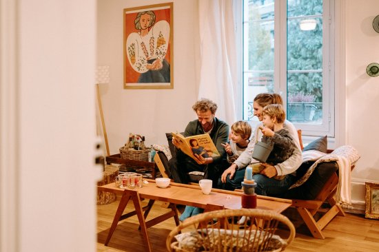 Séance photo grossesse et famille Limoges au salon