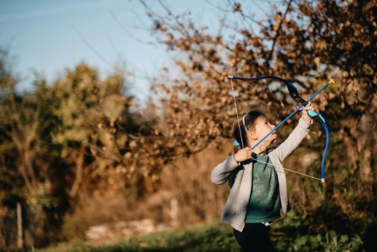 Enfant au tir à l'arc